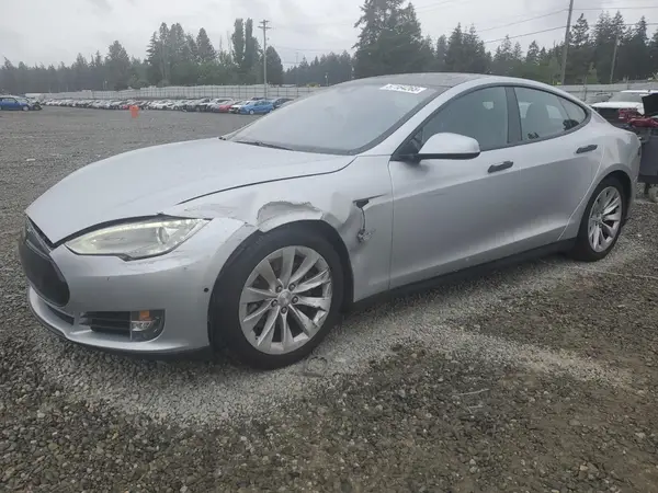 5YJSA1E2XGF132748 2016 TESLA MODEL S - Image 1