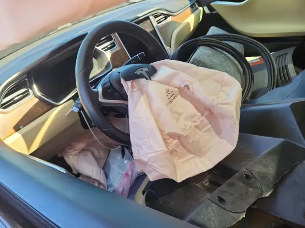 5YJSA1E2XGF149808 2016 TESLA MODEL S - Image 8