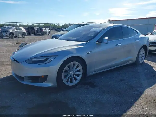 5YJSA1E2XGF150182 2016 TESLA MODEL S - Image 2