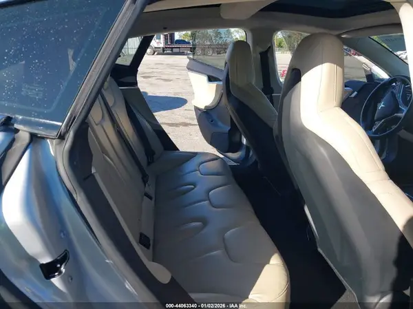 5YJSA1E2XGF150182 2016 TESLA MODEL S - Image 8