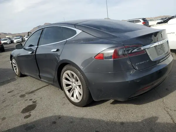 5YJSA1E2XGF156161 2016 TESLA MODEL S - Image 2