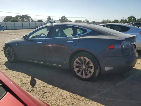 5YJSA1E2XGF156628 2016 TESLA MODEL S - Image 2