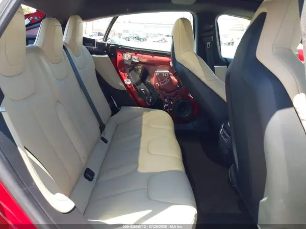 5YJSA1E2XGF158301 2016 TESLA MODEL S - Image 8