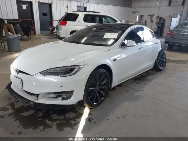 5YJSA1E2XGF158976 2016 TESLA MODEL S - Image 2