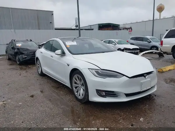 5YJSA1E2XGF159187 2016 TESLA MODEL S - Image 1