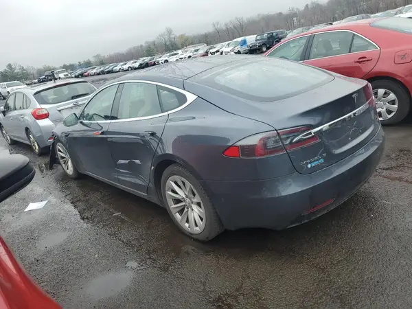 5YJSA1E2XGF167662 2016 TESLA MODEL S - Image 2