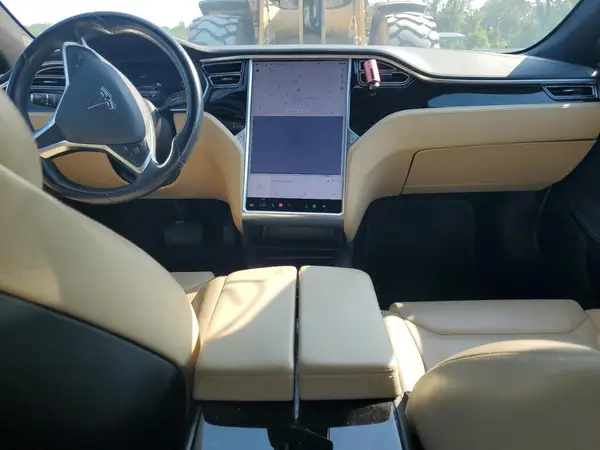 5YJSA1E2XHF173740 2017 TESLA MODEL S - Image 8