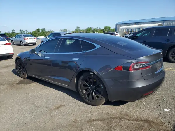 5YJSA1E2XHF185516 2017 TESLA MODEL S - Image 2