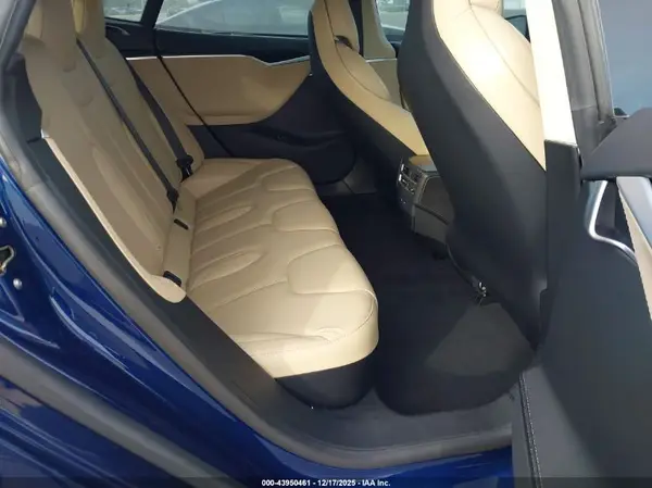 5YJSA1E2XHF190411 2017 TESLA MODEL S - Image 8