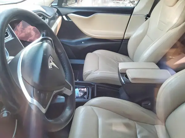 5YJSA1E2XHF190621 2017 TESLA MODEL S - Image 8
