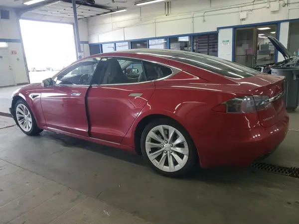 5YJSA1E2XHF194717 2017 TESLA MODEL S - Image 2