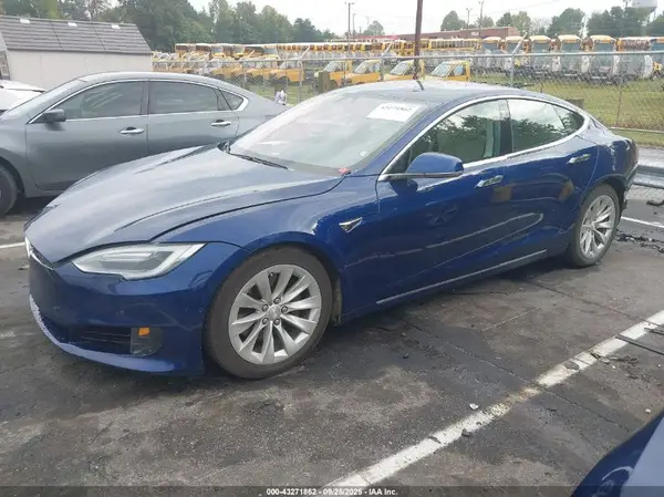 5YJSA1E2XHF199545 2017 TESLA MODEL S - Image 2