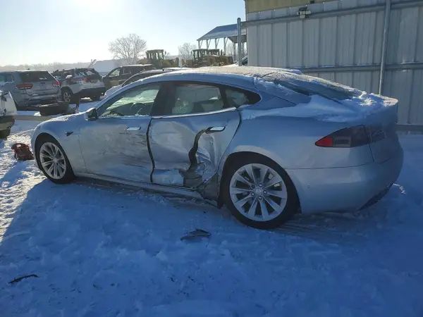 5YJSA1E2XHF199772 2017 TESLA MODEL S - Image 2