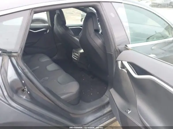 5YJSA1E2XHF202864 2017 TESLA MODEL S - Image 8