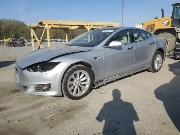 5YJSA1E2XHF213086 2017 TESLA MODEL S - Image 1