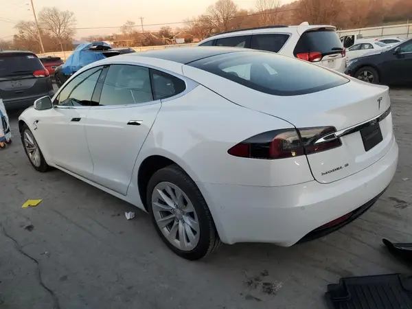 5YJSA1E2XHF232138 2017 TESLA MODEL S - Image 2
