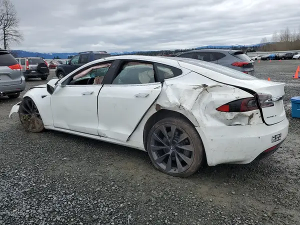 5YJSA1E2XJF243145 2018 TESLA MODEL S - Image 2