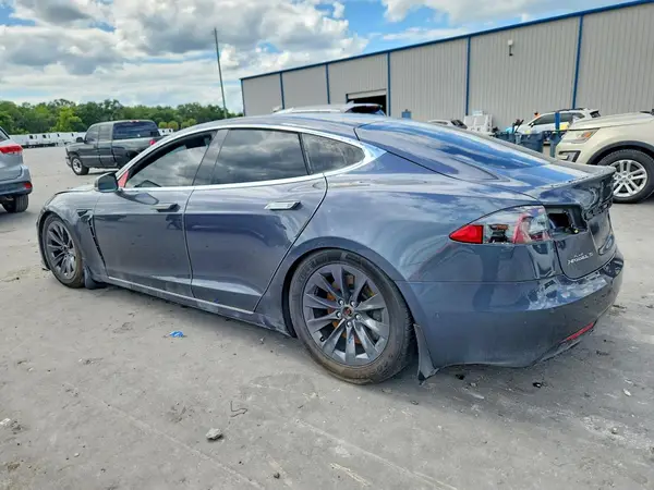 5YJSA1E2XJF244456 2018 TESLA MODEL S - Image 2