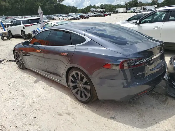 5YJSA1E2XJF244795 2018 TESLA MODEL S - Image 2