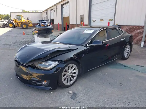 5YJSA1E2XJF253612 2018 TESLA MODEL S - Image 2