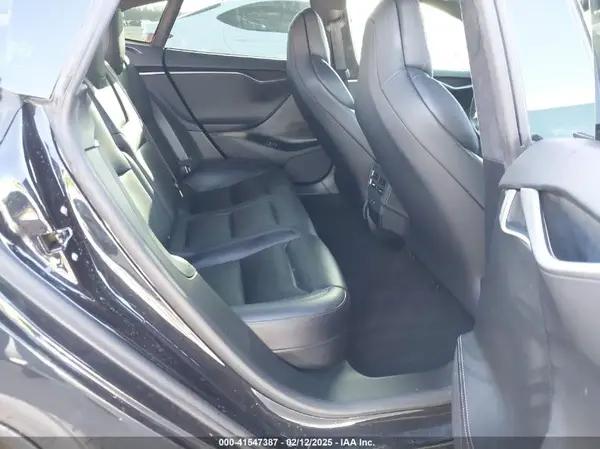 5YJSA1E2XJF257739 2018 TESLA MODEL S - Image 8