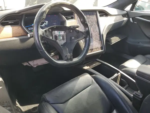 5YJSA1E2XJF257773 2018 TESLA MODEL S - Image 8