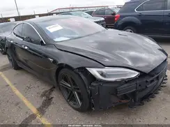 5YJSA1E2XJF261323 2018 TESLA MODEL S