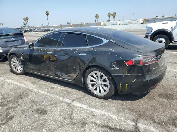 5YJSA1E2XJF262245 2018 TESLA MODEL S - Image 2
