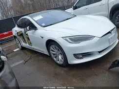5YJSA1E2XJF274766 2018 TESLA MODEL S