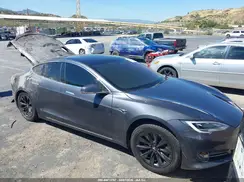 5YJSA1E2XJF276047 2018 TESLA MODEL S