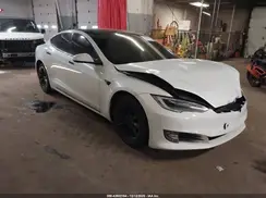 5YJSA1E2XJF277084 2018 TESLA MODEL S