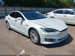 5YJSA1E2XJF282768 2018 TESLA MODEL S
