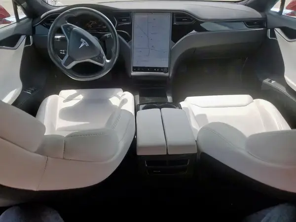 5YJSA1E2XJF285587 2018 TESLA MODEL S - Image 8