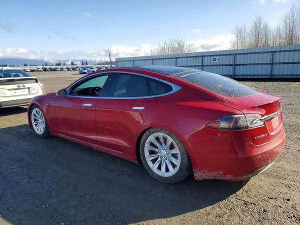 5YJSA1E2XJF292393 2018 TESLA MODEL S - Image 2