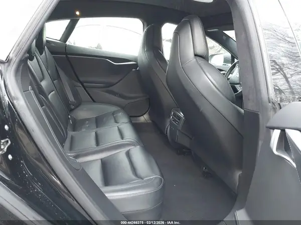 5YJSA1E2XJF295102 2018 TESLA MODEL S - Image 8