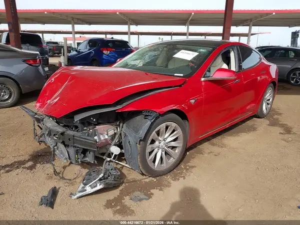 5YJSA1E2XJF295598 2018 TESLA MODEL S - Image 2