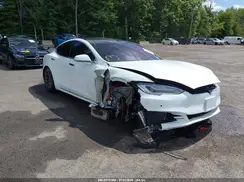 5YJSA1E2XJF296718 2018 TESLA MODEL S