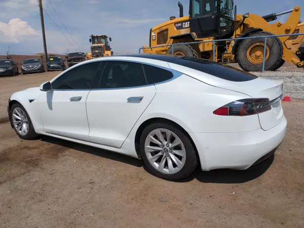 5YJSA1E2XKF311638 2019 TESLA MODEL S - Image 2