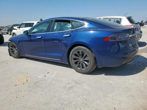 5YJSA1E2XKF339553 2019 TESLA MODEL S - Image 2