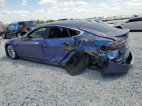 5YJSA1E2XLF354135 2020 TESLA MODEL S - Image 2