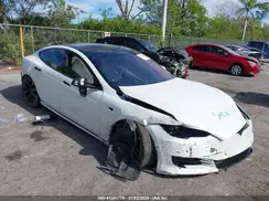 5YJSA1E2XLF360260 2020 TESLA MODEL S
