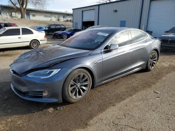 5YJSA1E2XLF379455 2020 TESLA MODEL S - Image 1