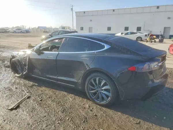 5YJSA1E2XLF411059 2020 TESLA MODEL S - Image 2