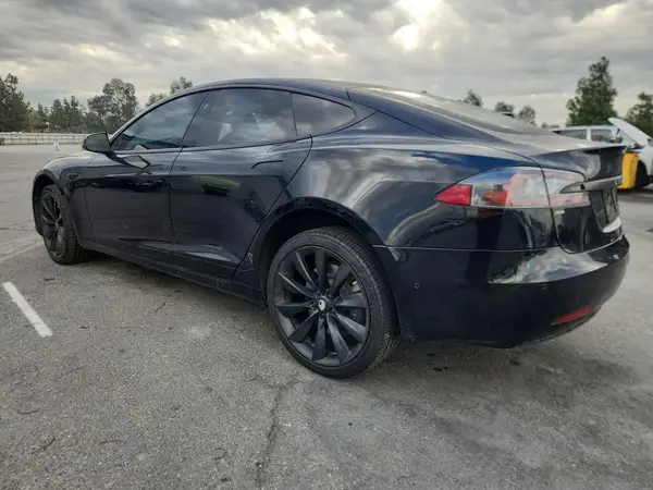 5YJSA1E2XLF415029 2020 TESLA MODEL S - Image 2