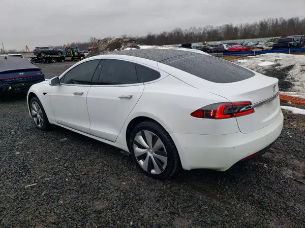 5YJSA1E2XMF426288 2021 TESLA MODEL S - Image 2