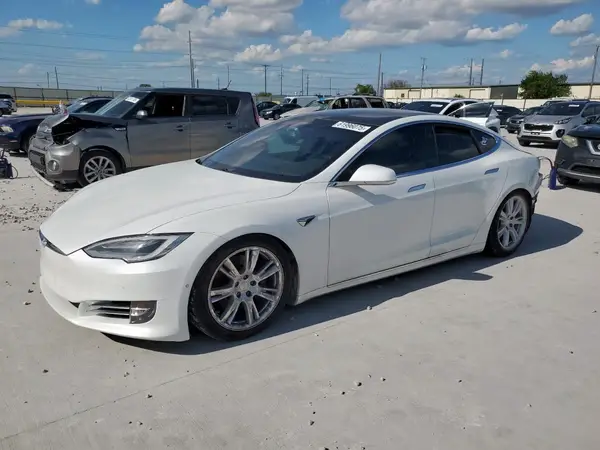 5YJSA1E2XMF427425 2021 TESLA MODEL S - Image 1