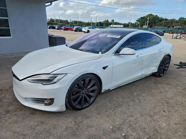 5YJSA1E40HF218816 2017 TESLA MODEL S - Image 1