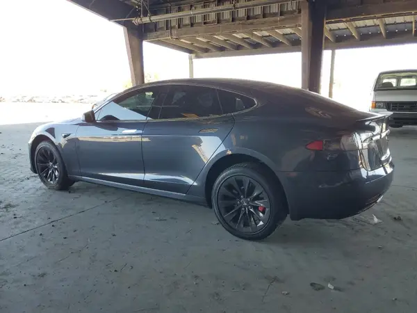 5YJSA1E40HF231887 2017 TESLA MODEL S - Image 2