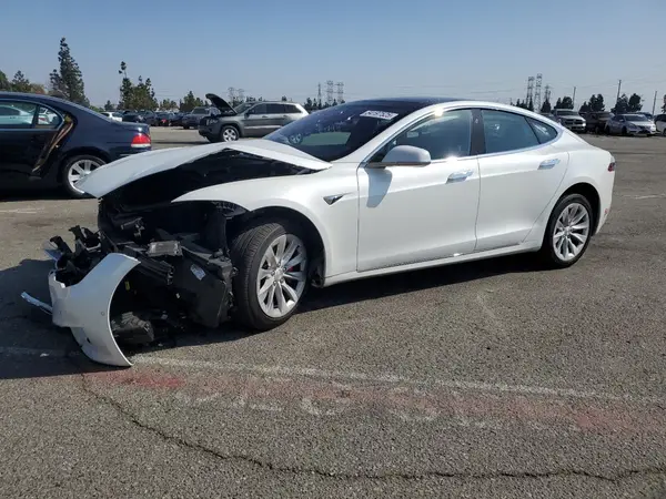 5YJSA1E40JF264409 2018 TESLA MODEL S - Image 1