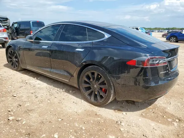 5YJSA1E40JF264667 2018 TESLA MODEL S - Image 2